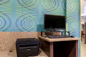 La Quinta Inn & Suites by Wyndham Olathe