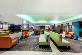 La Quinta Inn & Suites by Wyndham Olathe