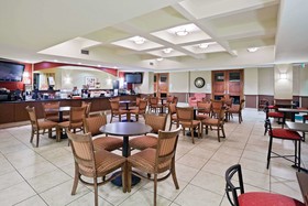 La Quinta Inn & Suites by Wyndham Olathe