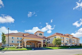 La Quinta Inn & Suites by Wyndham Olathe