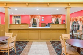 Days Inn by Wyndham Ottawa