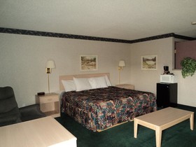 Knights Inn Ottawa