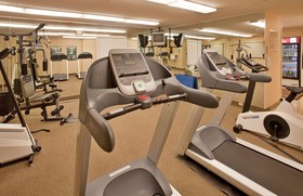 MainStay Suites Kansas City Overland Park