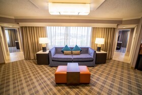 Embassy Suites Kansas City Overland Park