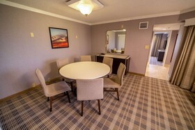 Embassy Suites Kansas City Overland Park