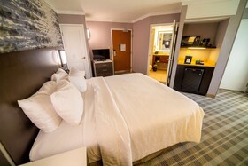 Embassy Suites Kansas City Overland Park