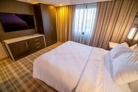Embassy Suites Kansas City Overland Park