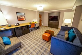 Embassy Suites Kansas City Overland Park