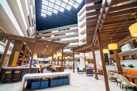 Embassy Suites Kansas City Overland Park