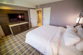Embassy Suites Kansas City Overland Park