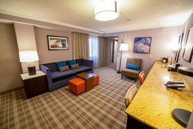 Embassy Suites Kansas City Overland Park