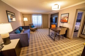 Embassy Suites Kansas City Overland Park
