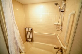 Embassy Suites Kansas City Overland Park