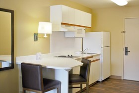 Extended Stay America Kansas City Overland Park Nall Ave.