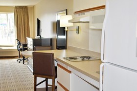 Extended Stay America Kansas City Overland Park Nall Ave.