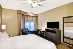 Homewood Suites Kansas City-Overland Park