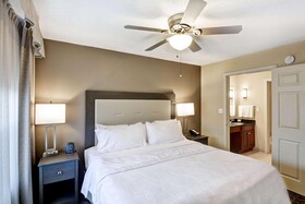 Homewood Suites Kansas City-Overland Park
