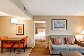 Homewood Suites Kansas City-Overland Park