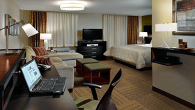 Staybridge Suites Overland Park-Kansas City Area