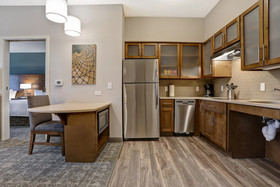 Staybridge Suites Overland Park-Kansas City Area