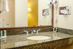Holiday Inn Express Wichita North Park City