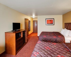 Rodeway Inn & Suites