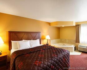 Rodeway Inn & Suites