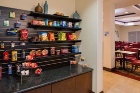 Holiday Inn Express & Suites Pittsburg