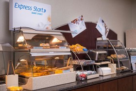 Holiday Inn Express & Suites Pittsburg