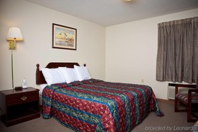 Holiday Lodge