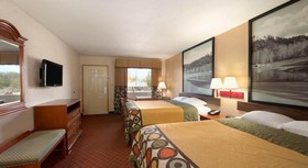 OYO Hotel Pratt KS Route 400