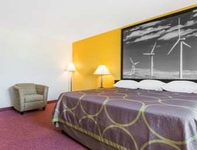 OYO Hotel Pratt KS Route 400