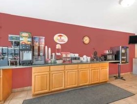 OYO Hotel Pratt KS Route 400