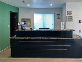 Quality Inn Russell