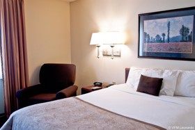 Candlewood Suites Salina