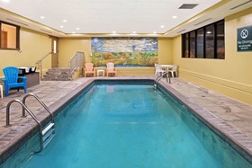 La Quinta Inn & Suites by Wyndham Salina