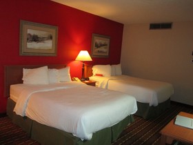 Salina Ambassador Hotel & Conference Center
