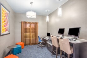 Holiday Inn Express & Suites Shawnee Kansas City West