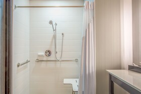 Holiday Inn Express & Suites Shawnee Kansas City West