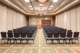 Hotel Topeka at City Center