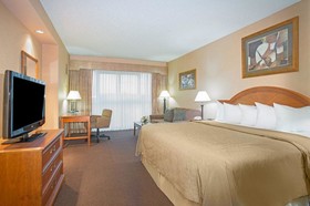Hotel Topeka at City Center
