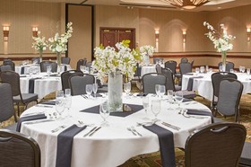 Hotel Topeka at City Center