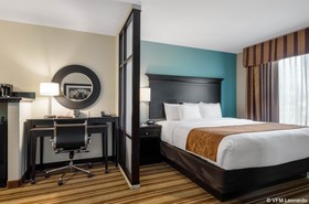 Comfort Suites