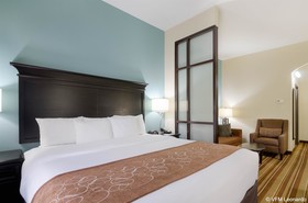 Comfort Suites