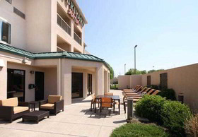 Courtyard Topeka