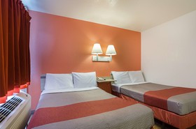 Motel 6 Topeka Northwest