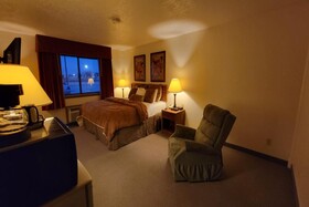 Single Tree Inn Hotel O