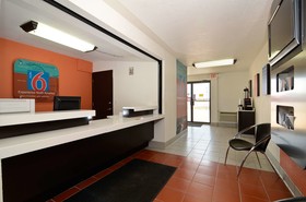 Motel 6 South Haven