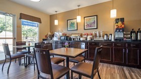 Best Western Governors Inn & Suites