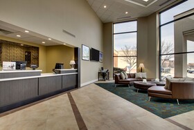Candlewood Suites Wichita East